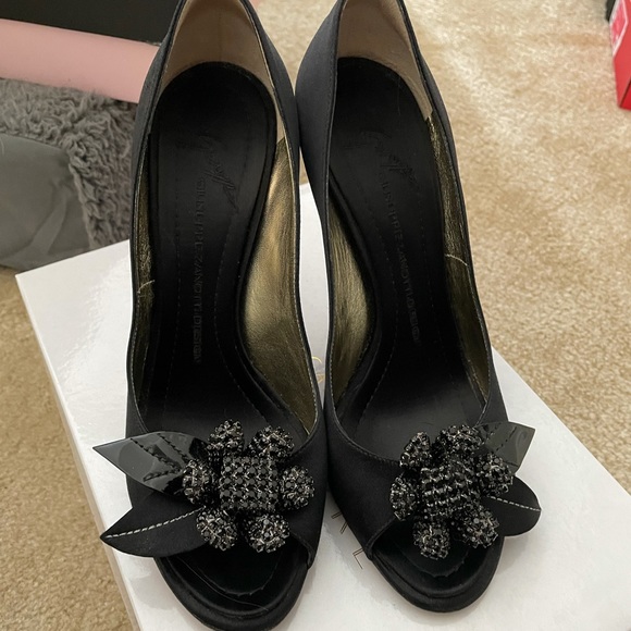 Giuseppe Zanotti Black Heels size 38,5 / 7,5 - Picture 3 of 7
